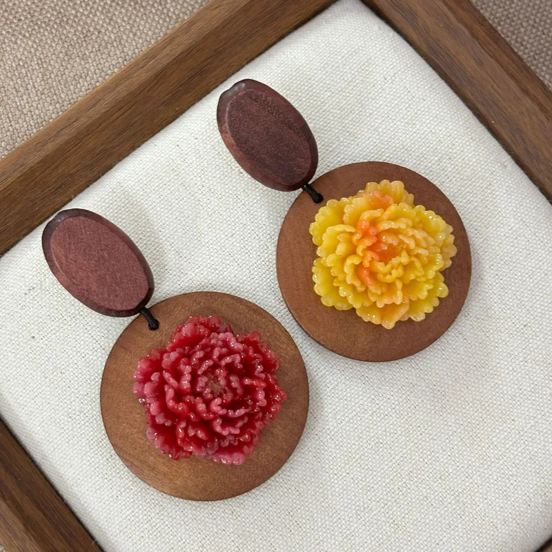 Resin Art Earrings Design - Pendientes de madera estilo nacional con